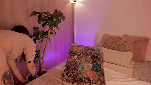 Lady lacey05 online show from 02-26-26, 01:16