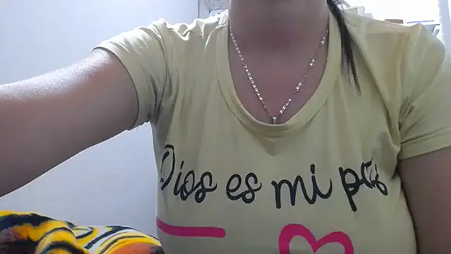 Luna girlhot  online show from 04-07-26, 02:30