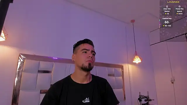 PittAndLunaa online show from 12-05-25, 12:26