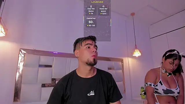 PittAndLunaa online show from 12-04-25, 01:21