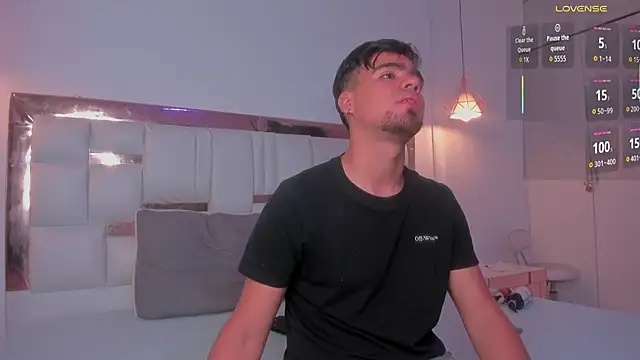 PittAndLunaa online show from 10-02-25, 12:19