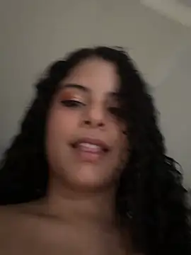 PittAndLunaa online show from 03-18-26, 01:35