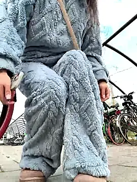 jackelinuh online show from 04-10-26, 02:46