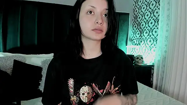 Adeelinee online show from 05-20-26, 08:06