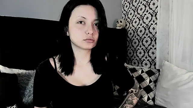Snapshot of Adeelinee chatting on 06-27-26, 08:04 Adeelinee online show from 06-27-26, 08:04