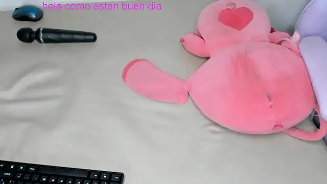 Snapshot of jenelotizz06 chatting on 12-28-24, 11:37 jenelotizz06 online show from 12-28-24, 11:37