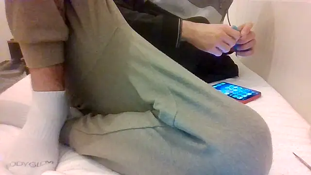 VersGuy24 online show from 02-24-26, 06:53