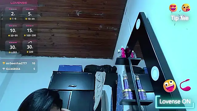 white sexy  online show from 03-11-26, 12:32