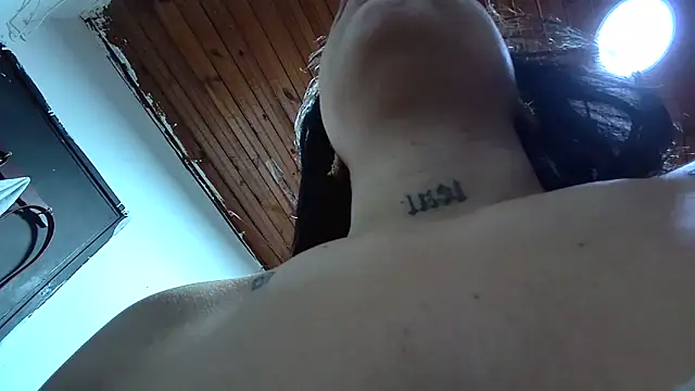 white sexy  online show from 11-03-25, 10:52