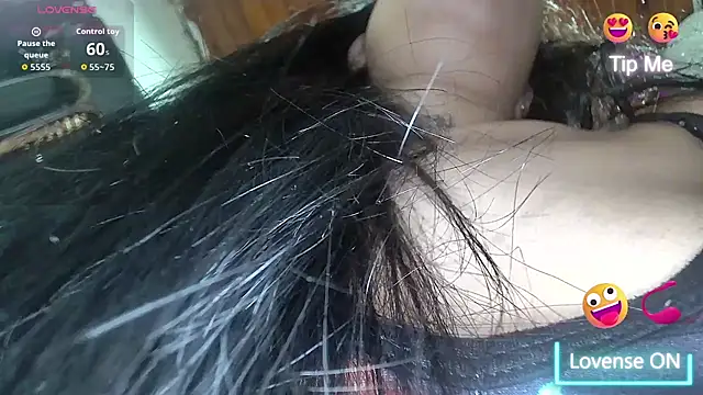 white sexy  online show from 04-21-26, 11:28