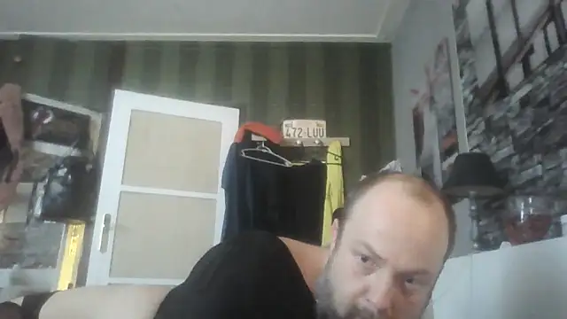 Snapshot of Prehistorixxx2686 chatting on 02-28-26, 01:55 Prehistorixxx2686 online show from 02-28-26, 01:55