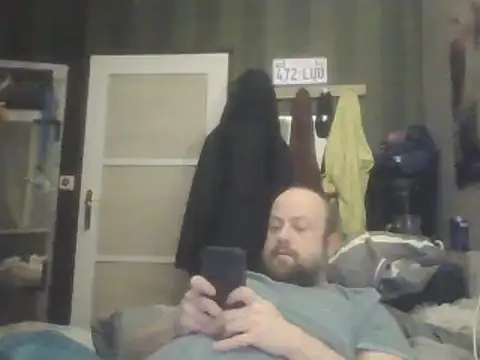 Prehistorixxx2686 online show from 02-11-25, 11:44