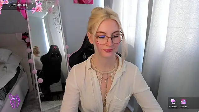 Kimmy powell online show from 06-17-26, 08:58