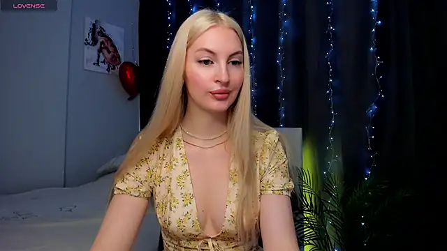 Kimmy powell online show from 10-06-25, 03:51