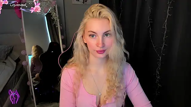 Kimmy powell online show from 05-03-26, 02:49