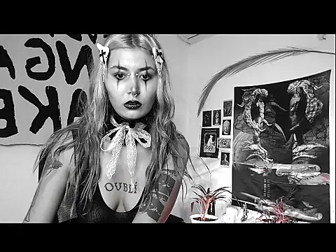 god x girl online show from 11-12-25, 09:40