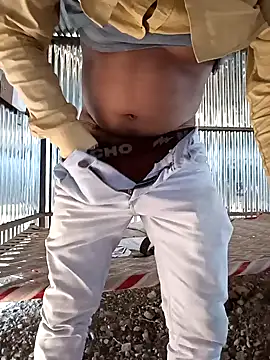 Snapshot of Kartik_bbc_indian chatting on 12-15-24, 09:24 Kartik bbc indian online show from 12-15-24, 09:24