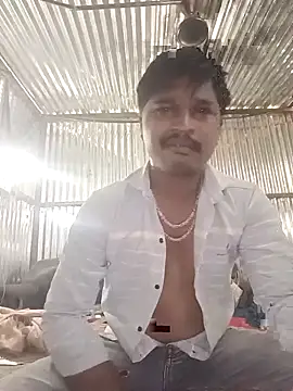 Snapshot of Kartik_bbc_indian chatting on 10-05-25, 10:17 Kartik bbc indian online show from 10-05-25, 10:17