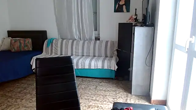 danasantoreal online show from 04-21-26, 03:07