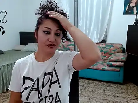 danasantoreal online show from 11-07-25, 03:49