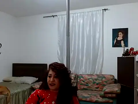 danasantoreal online show from 11-25-25, 03:34