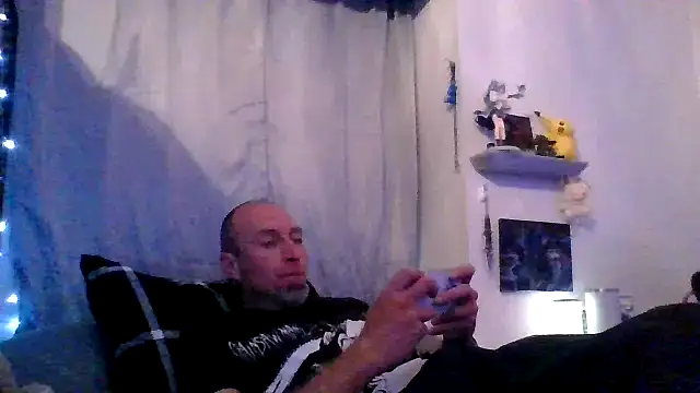 El Gizmo online show from 06-01-26, 06:13