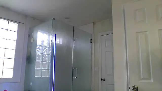 El Gizmo online show from 02-09-26, 05:55