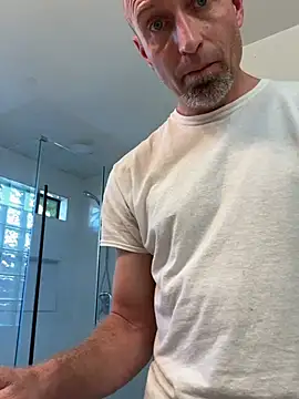 El Gizmo online show from 04-08-26, 12:12