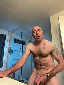 El Gizmo online show from 04-07-26, 12:07