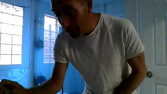 El Gizmo online show from 02-16-26, 12:31