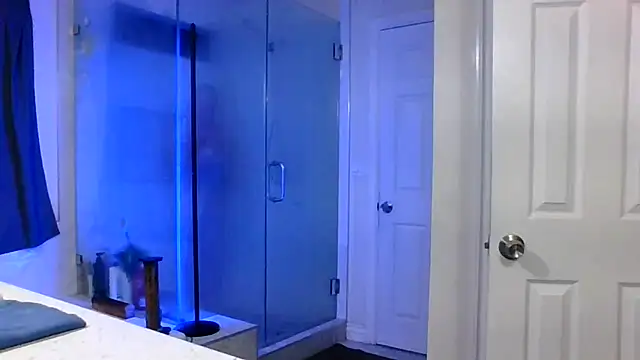 El Gizmo online show from 02-25-26, 10:59