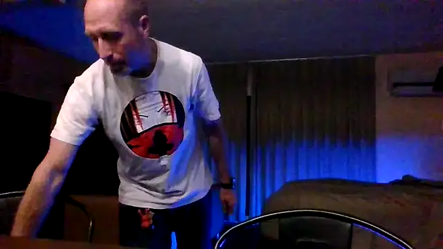 El Gizmo online show from 03-27-26, 07:28