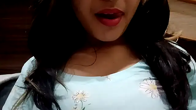 Snapshot of Jatti_punjab_di chatting on 02-07-26, 09:06 Jatti punjab di online show from 02-07-26, 09:06