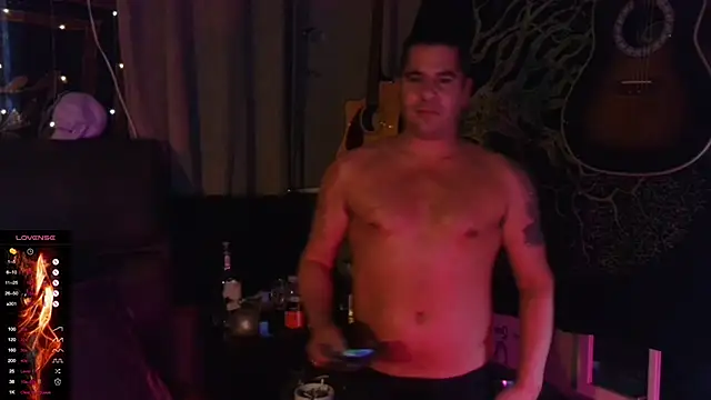 Snapshot of Hard_to_Handlexxx chatting on 12-16-24, 03:22 Hard to Handlexxx online show from 12-16-24, 03:22