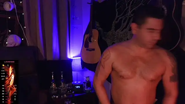 Snapshot of Hard_to_Handlexxx chatting on 12-18-24, 05:59 Hard to Handlexxx online show from 12-18-24, 05:59