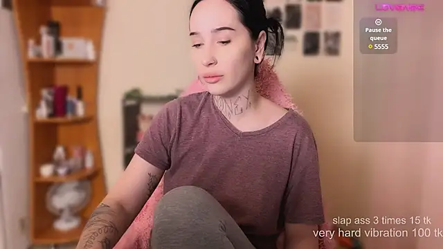 AnastasiaSun online show from 02-03-25, 04:14