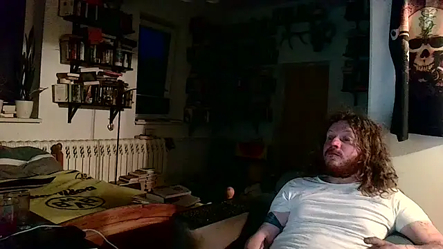 Snapshot of sunr1sa chatting on 04-13-26, 03:54 sunr1sa online show from 04-13-26, 03:54