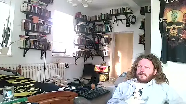 Snapshot of sunr1sa chatting on 03-28-26, 07:42 sunr1sa online show from 03-28-26, 07:42