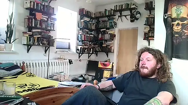 Snapshot of sunr1sa chatting on 04-06-26, 06:14 sunr1sa online show from 04-06-26, 06:14