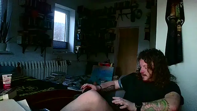 Snapshot of sunr1sa chatting on 02-23-26, 06:03 sunr1sa online show from 02-23-26, 06:03