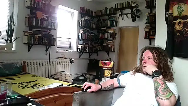 Snapshot of sunr1sa chatting on 04-12-26, 11:13 sunr1sa online show from 04-12-26, 11:13