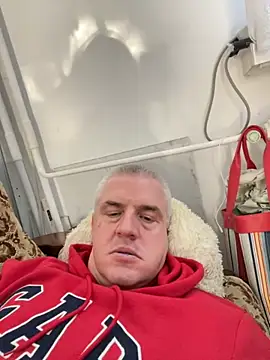 Snapshot of Evolite123 chatting on 11-07-25, 12:53 Evolite123 online show from 11-07-25, 12:53