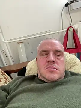 Snapshot of Evolite123 chatting on 01-22-25, 12:17 Evolite123 online show from 01-22-25, 12:17