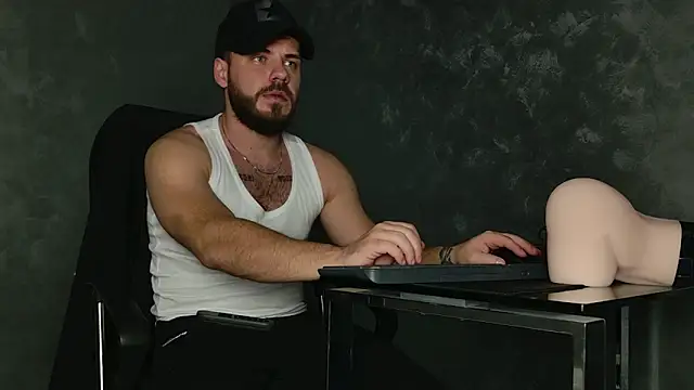 juliusmasters online show from 11-25-25, 07:47