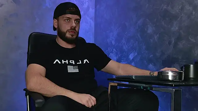 juliusmasters online show from 12-14-25, 07:41