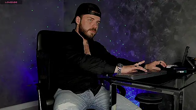 juliusmasters online show from 11-10-25, 08:03