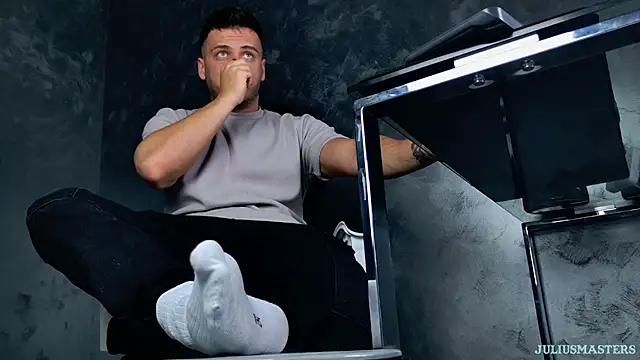 juliusmasters online show from 02-08-26, 09:01