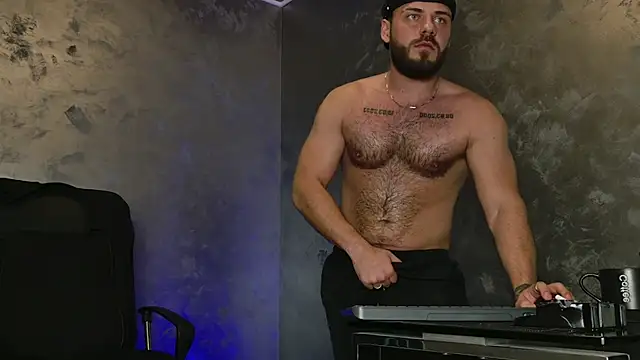 juliusmasters online show from 11-21-25, 11:26