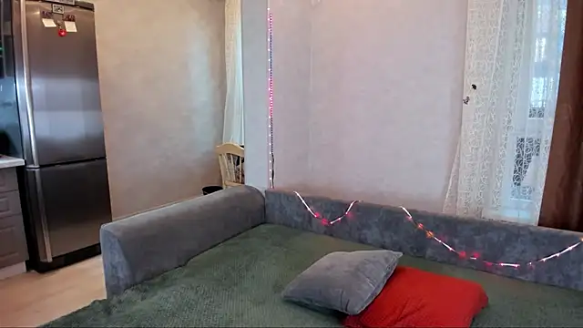 Aaron Boom online show from 06-04-26, 04:33