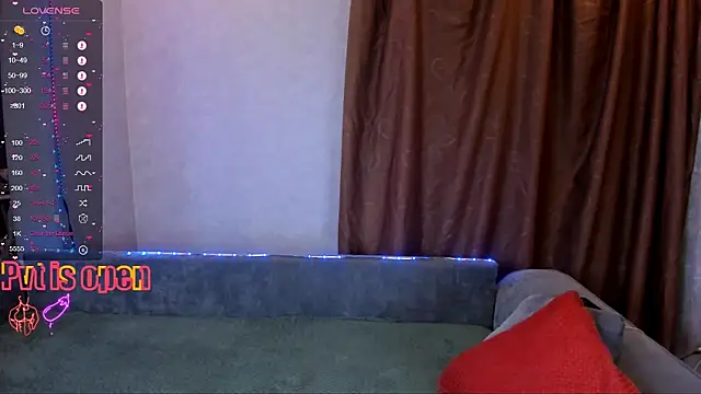 Aaron Boom online show from 04-13-26, 01:42